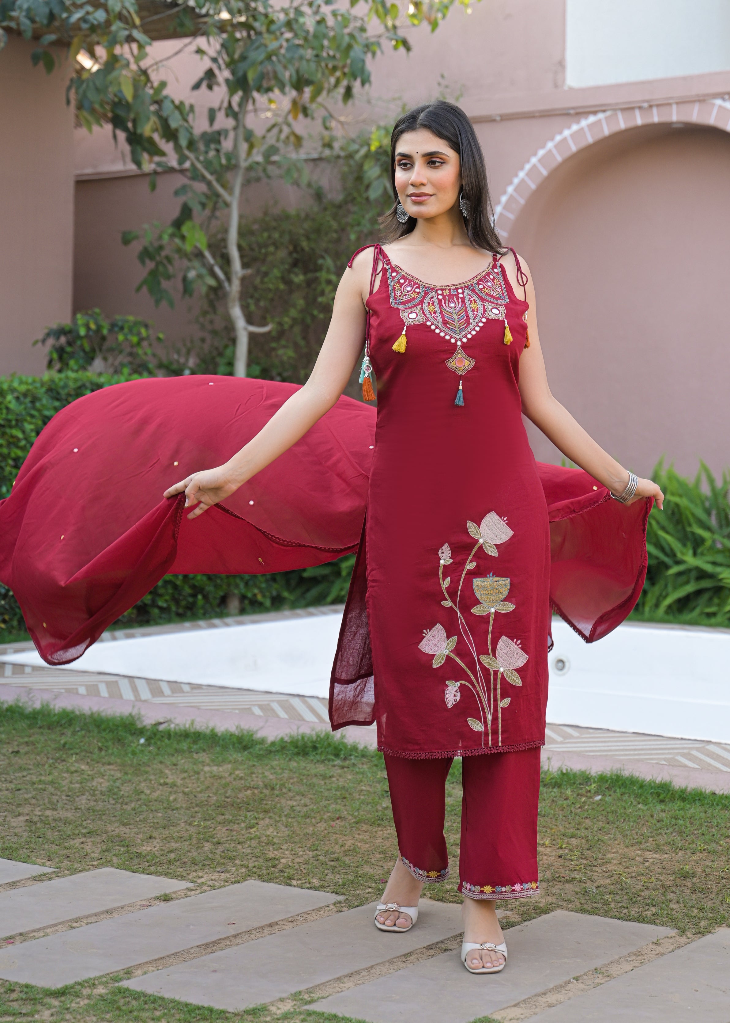 3-Piece Ethnic Spaghetti Suit Set (Kurta, Pant & Dupatta)