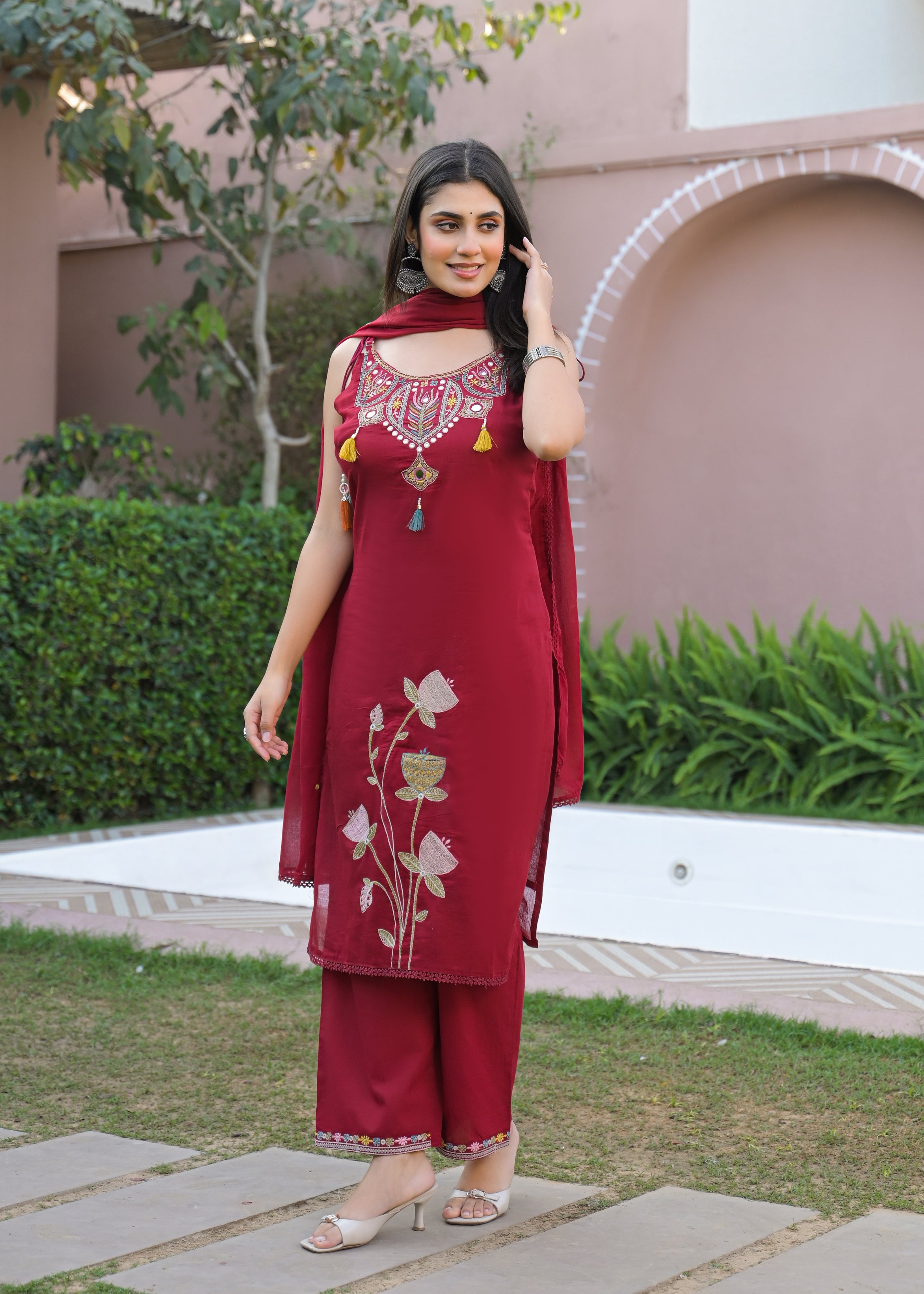 3-Piece Ethnic Spaghetti Suit Set (Kurta, Pant & Dupatta)