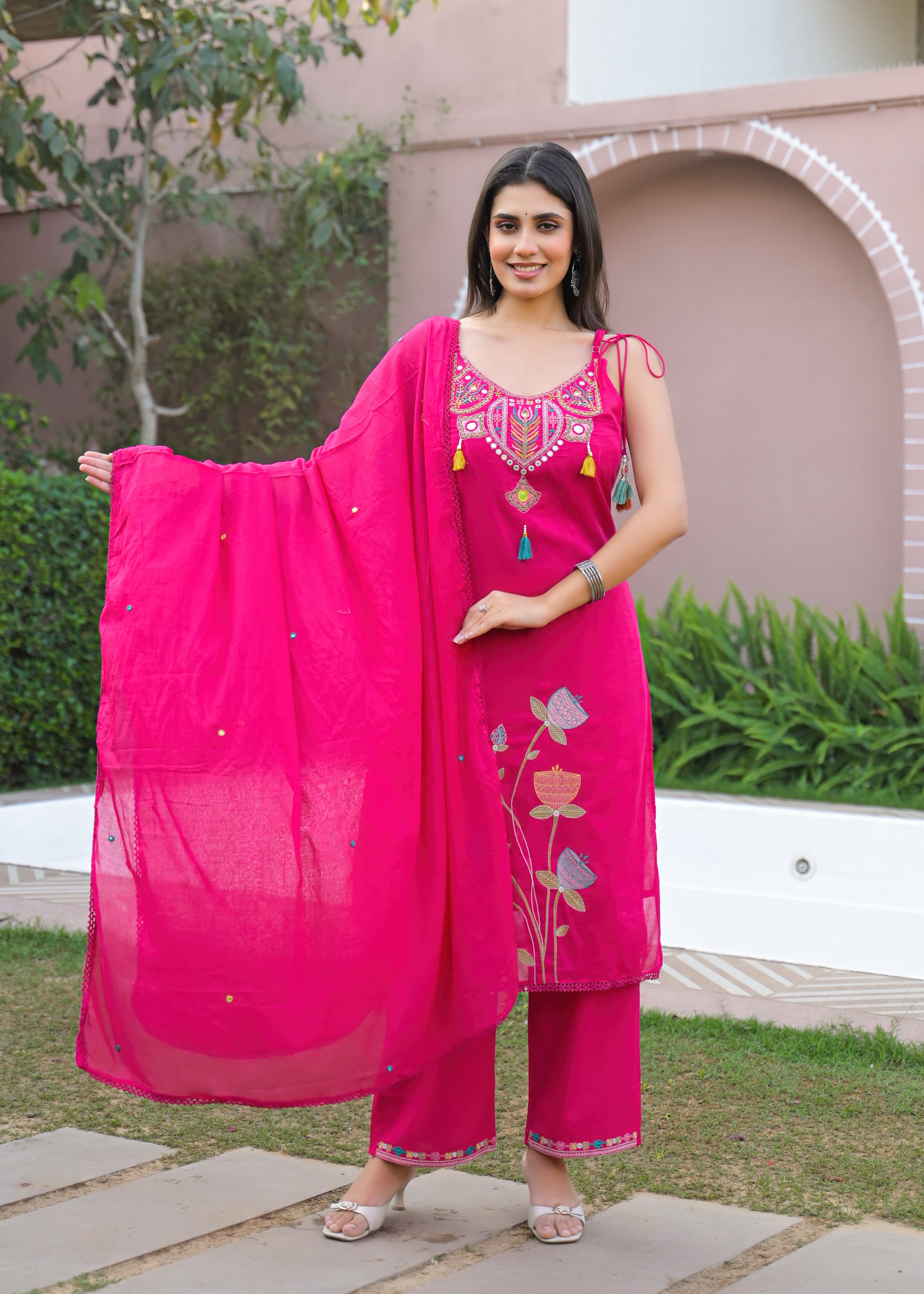 3-Piece Ethnic Spaghetti Suit Set (Kurta, Pant & Dupatta)
