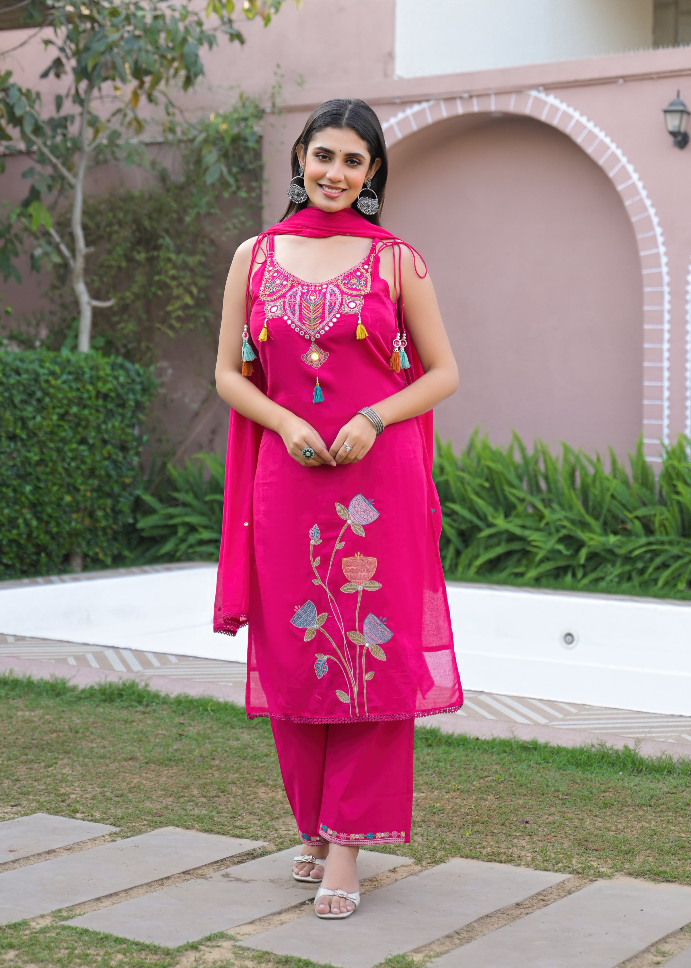 3-Piece Ethnic Spaghetti Suit Set (Kurta, Pant & Dupatta)