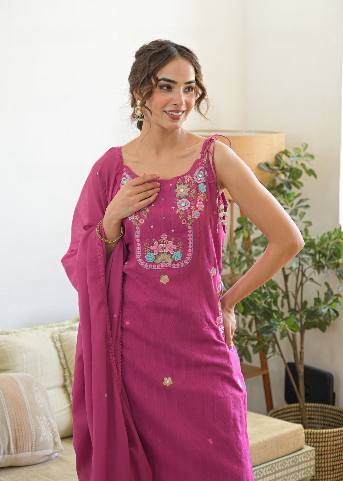 ✨ Premium 3 Piece Embroidered Sleeveless/Spaghetti Suit Set ✨