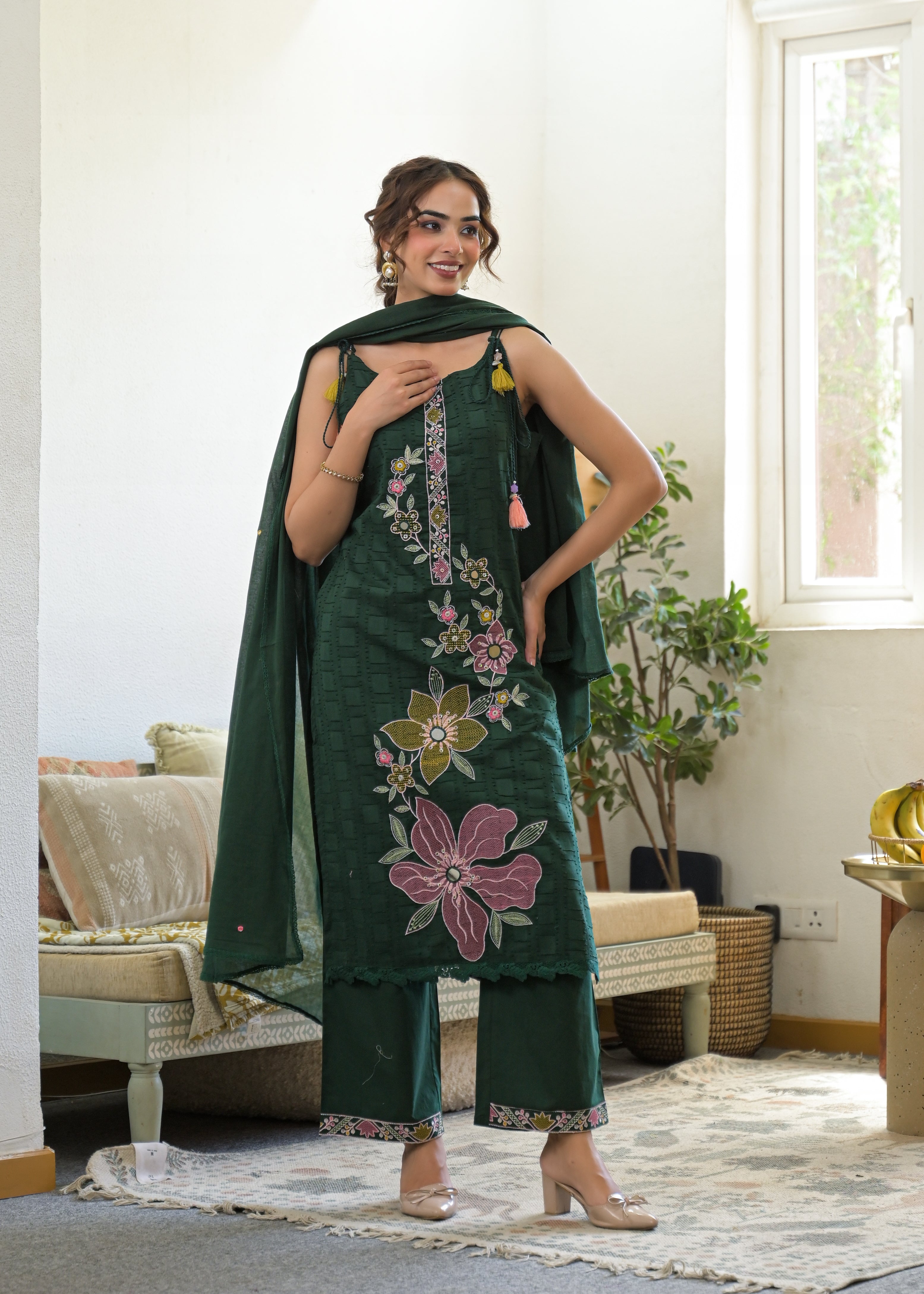 Premium 3-Piece Ethnic Suit Set (Kurta, Pant & Dupatta)