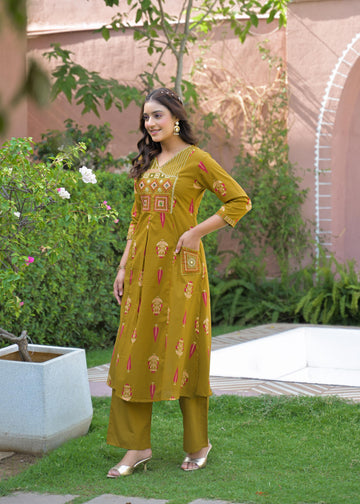 Women’s Ethnic Wear