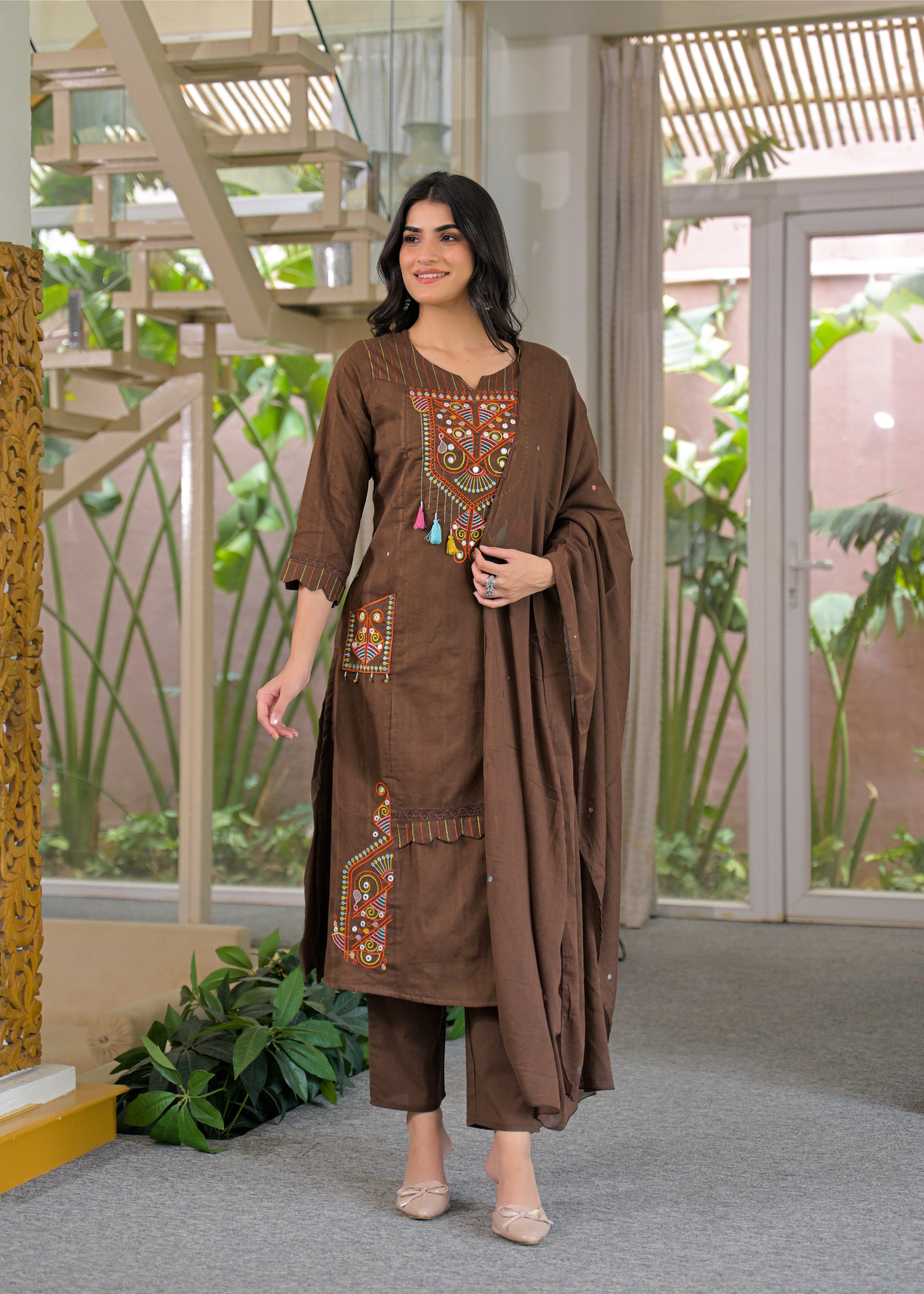 Kurta Pant with Dupatta / 3-Piece Set