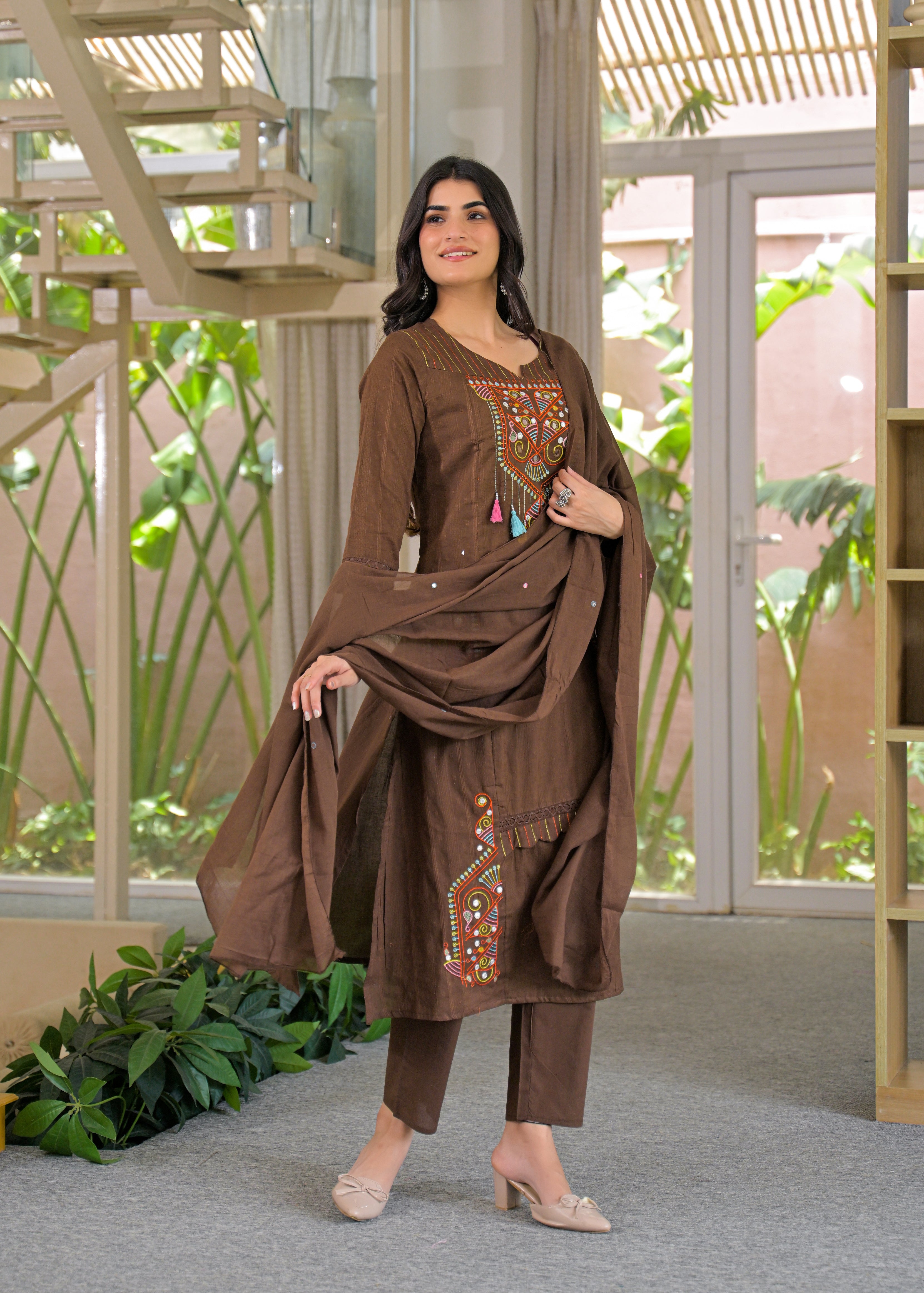 Kurta Pant with Dupatta / 3-Piece Set