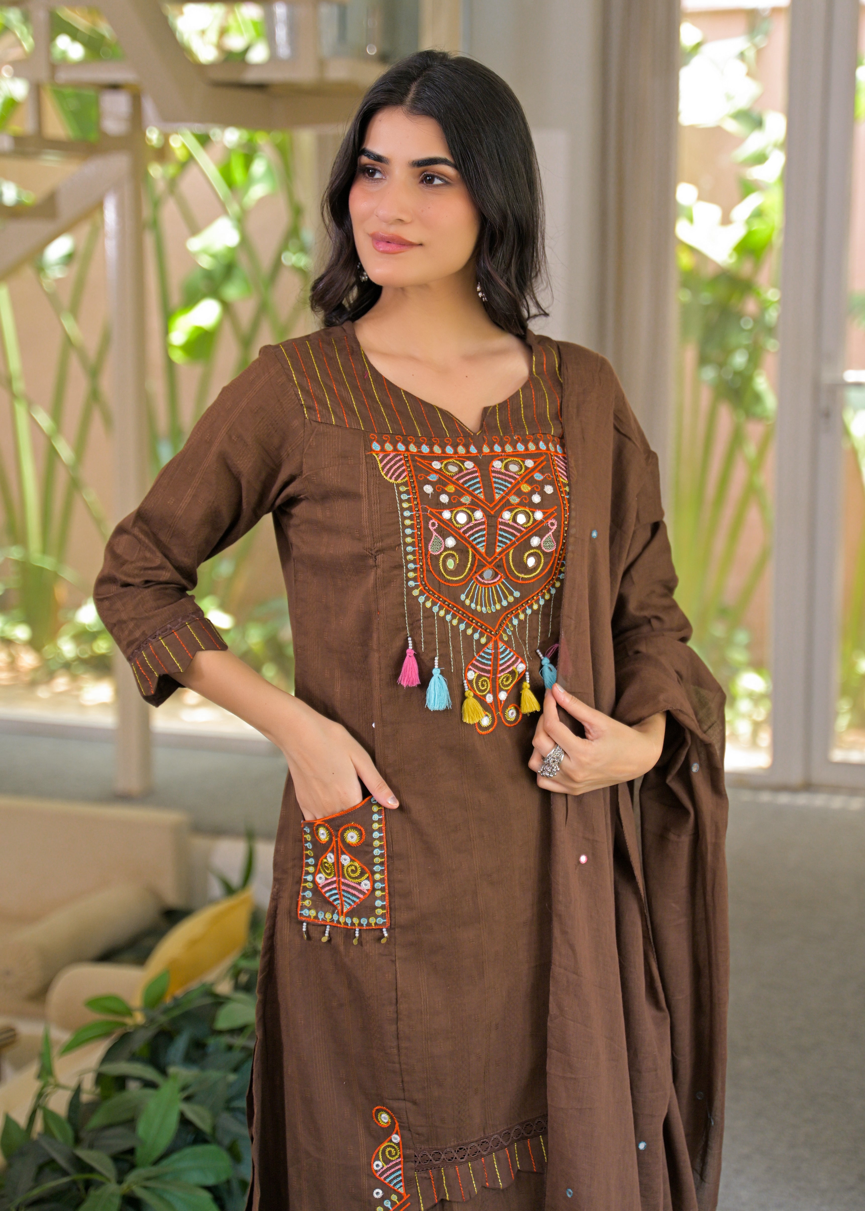 Kurta Pant with Dupatta / 3-Piece Set
