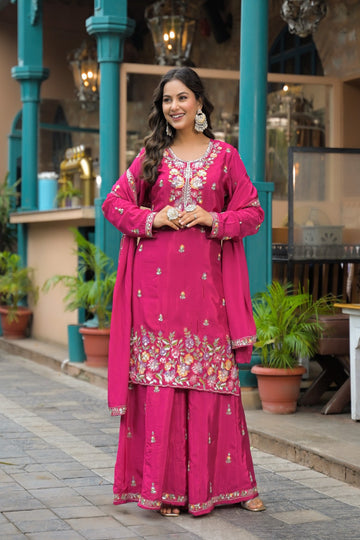 Noor Crepe Kurta Set